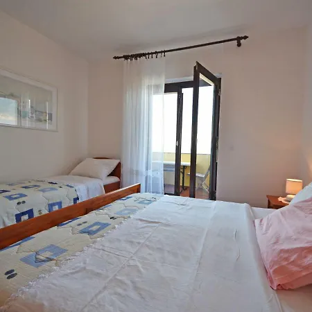 Apartment Titi Toto.2 *